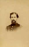 Unidentified Captain of the 10th New York Artillery.jpg (9280 bytes)